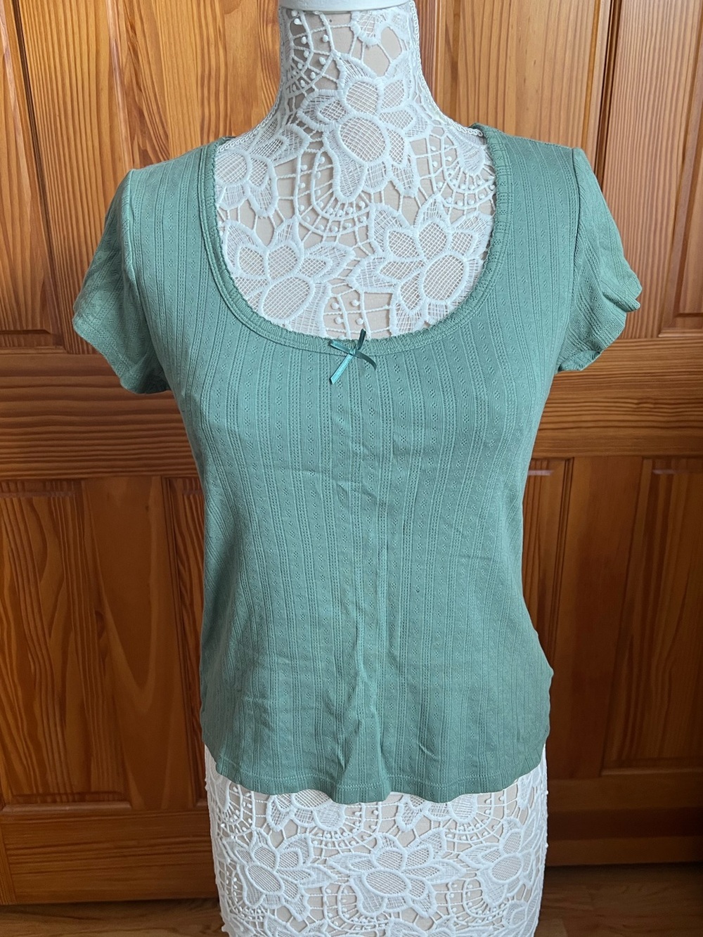 Old Navy Textured Green Tee Shirt